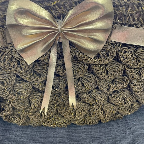 Unbranded Elegant olive greenMetallic Gold Woven Women's straw Beach bag - Picture 3 of 10